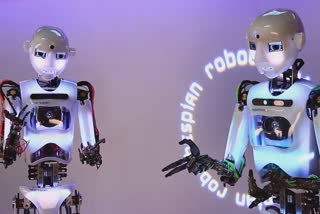 robo will play act in IIT mumbai techfest