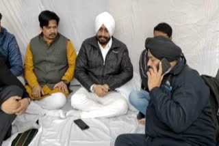 former mayor bhupendra singh sitting on a protest against jbm company in panipat