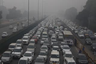 gurugram highway jaam police barricading in delhi caa protest