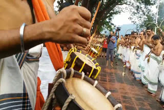 പാണ്ടിമേളം സന്നിധാനം  Pandimelam at sannidanam sabarimala  ചെറുശ്ശേരി കുട്ടന്‍മാരാർ  Cherussery Kuttanmarar  സന്നിധാനത്ത് പാണ്ടിമേളത്തിന്‍റെ മേളപ്രമാണമൊരുക്കി കുട്ടൻമാരാർ