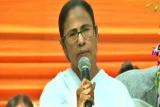 west-bengal-chief-minister-mamata-banerjee-targets-centre