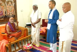 vishakha sharadha peetam dean at tirumala srivari temple