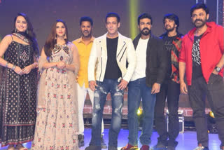 Dabangg 3 team reached at hyderabad