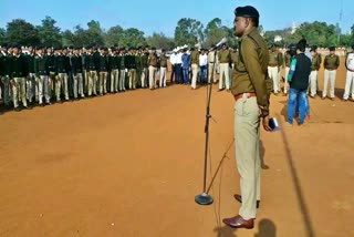 Police took out flag march in Raipur