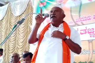 H Vishwanath fires on congress, jds leaders