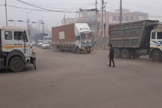 red light at the Sohna delhi alwar road