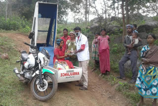 Pregnant lady Delivery in Two Wheeler Ambulance