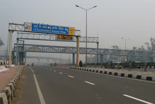 accident on Delhi Meerut Expressway