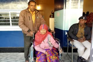 97 year old woman cast her vote