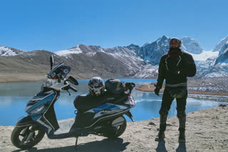 Gurudongmar Expedition on 110 scooty by Arunava Goswami from Asansol