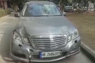 car and bike accident in gurugram