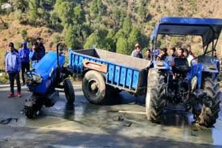 High speed truck hits tractor in Chamba