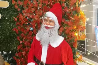 School children will be seen in the avatar of Santa Claus in indore