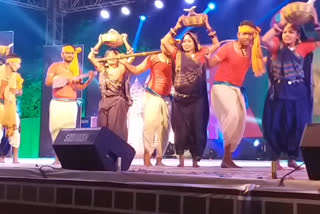 dhimarai-performed-at-khajuraho-film-festival-in-chhatarpur-district