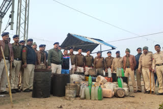 Administration screws on liquor mafia in the hoshangabad district