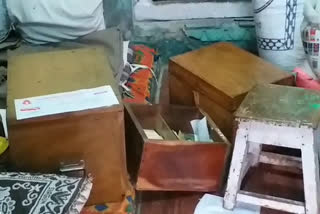 चूरू की खबर, Thieves steal four shops