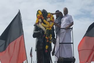 dmk paid tribute to thanthai periyar statue