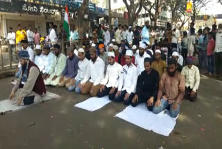 Muslims did Namaz during the protest