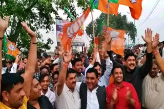 Workers are gathering at the counting site raipur