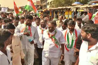 Congress protests in hunasagi town