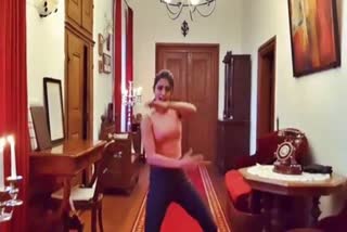 samyukta hegde dance to hands up song