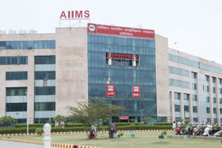 earrings-stuck-in-stomach-removed-without-surgery-in-rishikesh-aiims