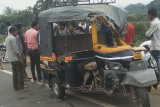 truck and auto rickshaw accident in wardha