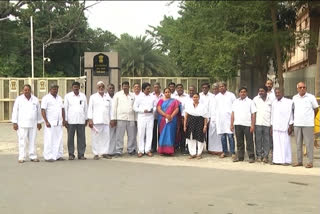 amaravathi-farmers-meet-governor