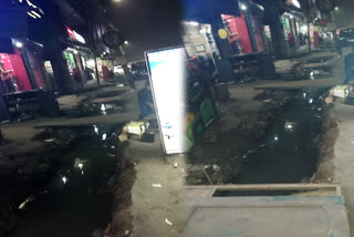 Road construction work in Okhla is incomplete