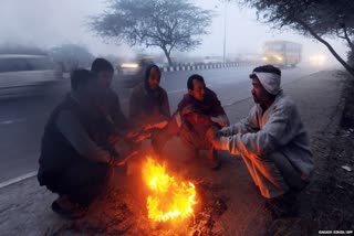 Delhi's temperature dropped to 4.2 degrees