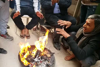 Snowfall in the mountains people shivering from cold wave in Delhi-NCR