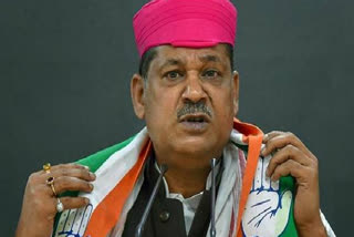 kirti azad attack on CM Kejriwal over aap slogan