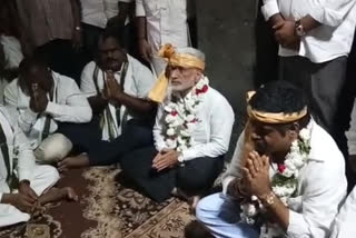 Minister Muttamchetti Srinivasarao and MP Vijayasai  Reddy visits Visakha Simhachalam Appanna
