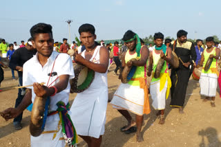 kovai including teachers 1000 parai musician made guinness