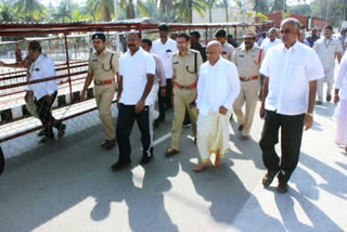 Additional Evo Dharmara Reddy inspected special queues in tirumala