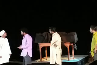 aakar-drama-staged-at-bharat-bhavan-bhopal