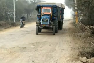 bad condition of road in bhiwani