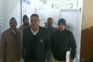 cm flying squad raid in faridabad rto office