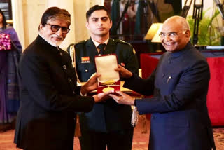 amitabh bachchan expresses gratitude after receiving dada sahed phalke award