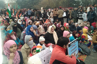 Jamia students join Dr. Kafil in protests against CAA