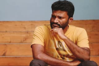 Suseenthiran request star actors to guide fans on New Year Accidents