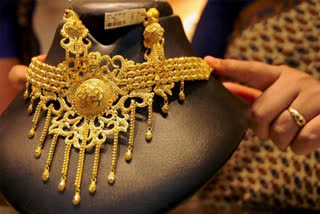 gold cost increased over 40 thousand rupees