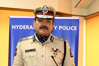 hyderabad police commissioner anjanikumar new year wishes to city people