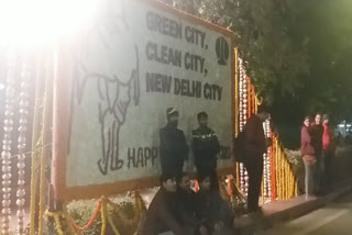 Delhi adorned for the new year