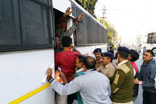 bhavnagar congress protest against alcohol selling