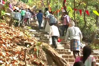 Crowd of people at picnic spots in Surajpur