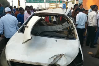 one man dead in lorry accident at karnool