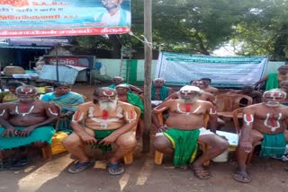 In Trichy Farmers Continuous hunger strike