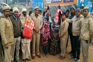 Jaipur police distributed blankets,  जयपुर पुलिस ने कंबल किए वितिरित,  जयपुर की खबर,  jaipur news