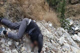 Dead body of youth found malana hills